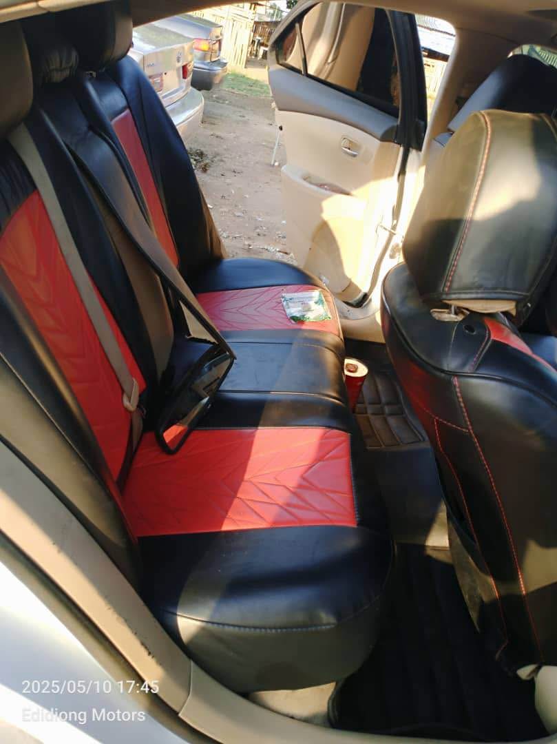 A picture of Lexus es350