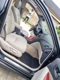 A picture of 2008 registered es350 firstbody panoramic roof engine gear Ac untampered