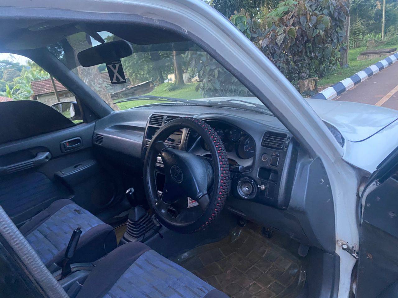 A picture of Rav4 Manual Transmission