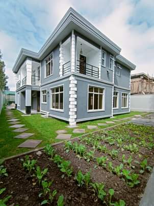 maisonette house
