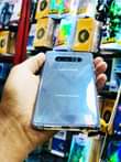 A picture of Samsung Note 8
