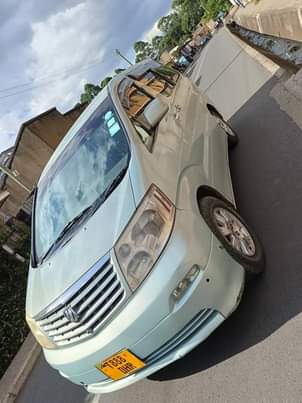 A picture of Bei 9 5mil Call 0758726050
