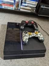 A picture of PS4 FAT 500GB
