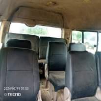 A picture of Toyota hummer 3 bus