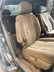 A picture of Toyota sienna 03 a year used first body