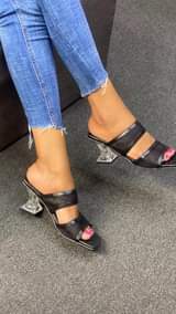 A picture of high heel