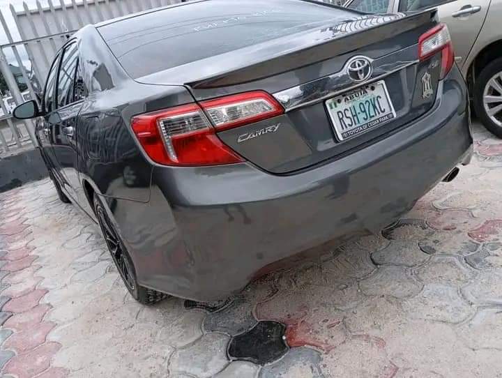 A picture of 2013model camry