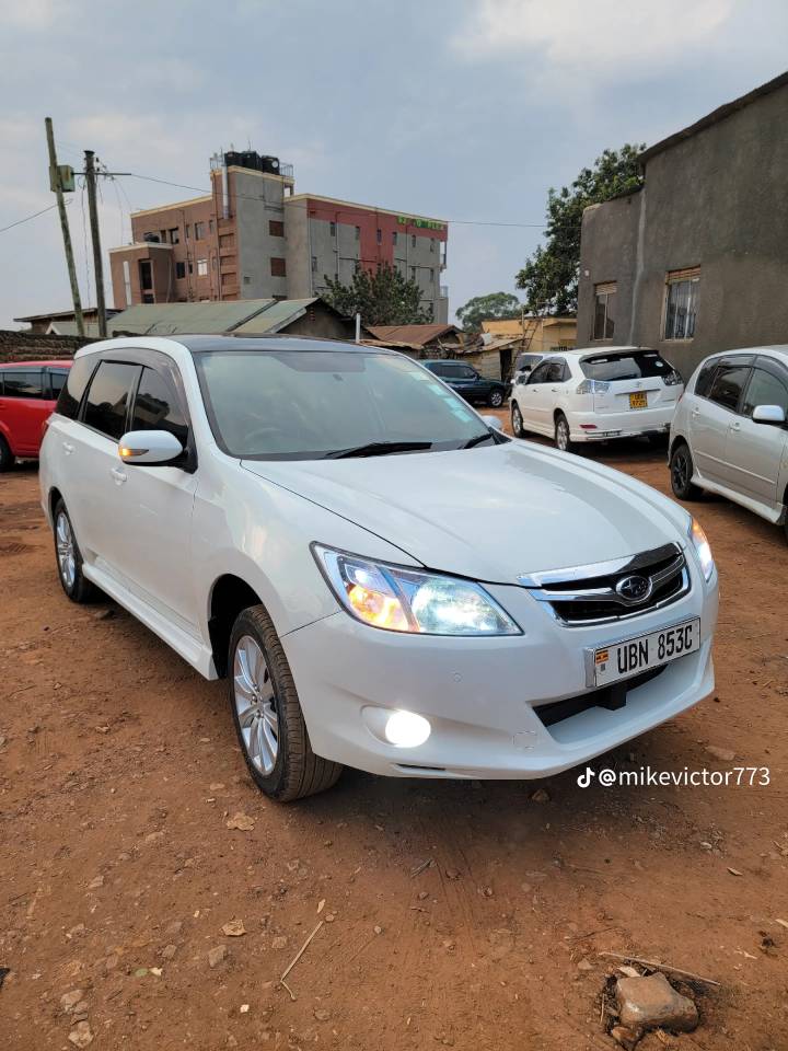 A picture of SUBARU EXIGA