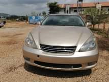 A picture of ES330 2004