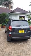 A picture of TOYOTA RAV4 INAUZWA MILLION 15 GARI NZURI SN IPO DAR