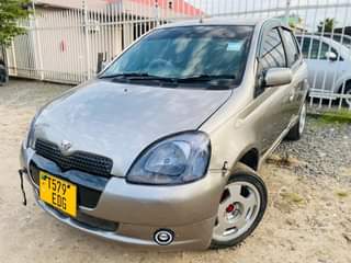 A picture of TOYOTA VITZ 0714058883