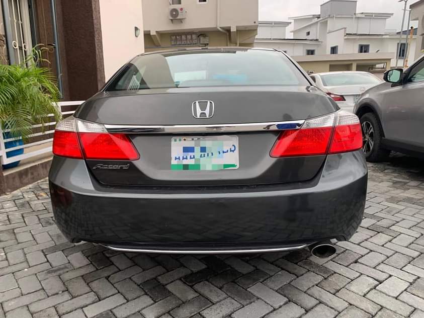 A picture of Neatly used 2014 Honda Accord pure first body Tokunbo standard