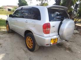 A picture of Toyota RAV4 kilitime