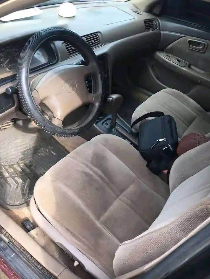A picture of Distress Toyota Camry pencil