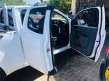 A picture of FORD RANGER YEAR 2016 PRICE 53ml CALL 0712747229