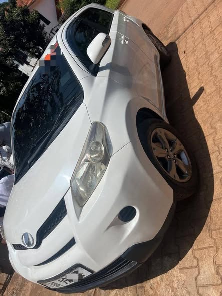 A picture of 2010 Toyota ist toyota