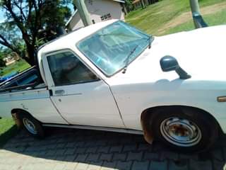 used toyota hilux