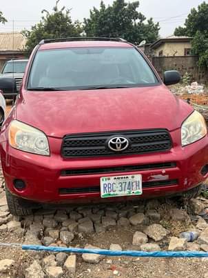 A picture of Pure First body First user 07 Rav4 with sound untouched