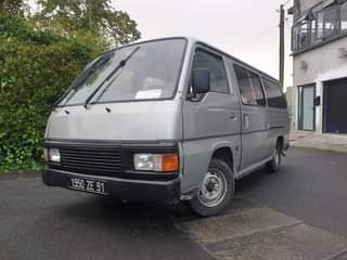 used nissan caravan