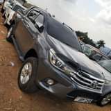 used toyota hilux