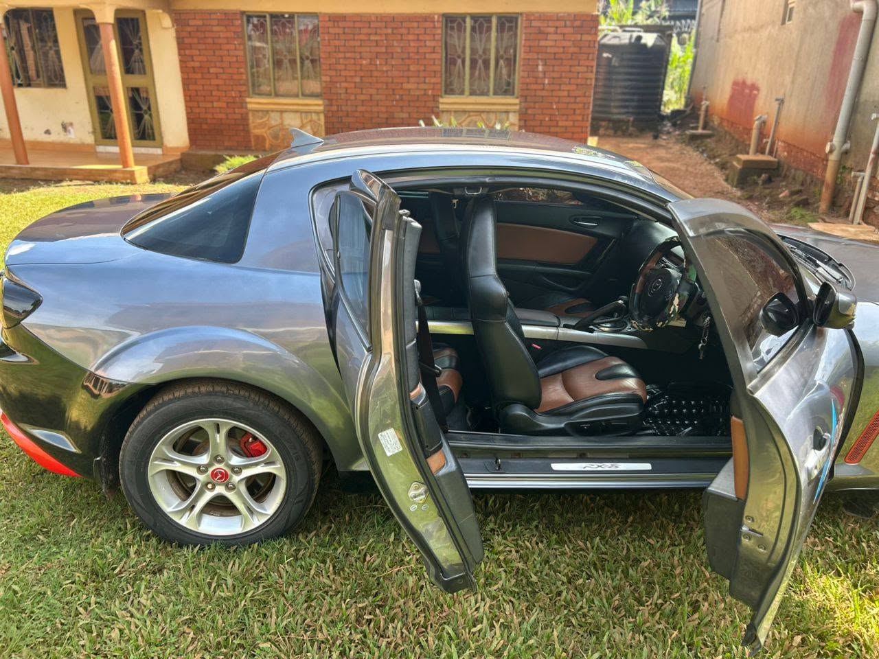 A picture of Mazida RX8