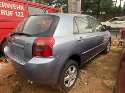 A picture of 2003 Toyota Corolla manual gear in good condition sound engine