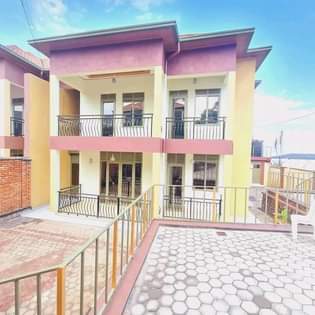self compound houses