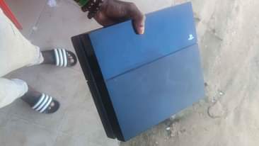 A picture of Playstation 4 Flat