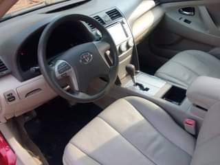 A picture of 07077166168 Toyota Camry SE