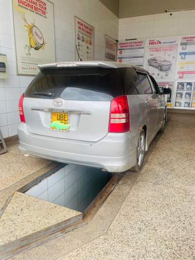A picture of Toyota wish 13m
