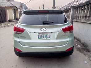 A picture of BELGIUM GRADE Hyundai ix35 2013 MODEL Engine very silent Gear