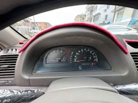 A picture of Toyota Camry LE 2006