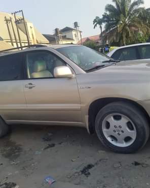 A picture of USA Used 2005 Toyota Highlander BUY NOW N7 000 000