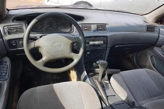 A picture of 2002 TOYOTA CAMRY 09125771985