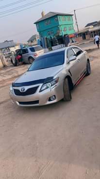 A picture of Over sharp 2009 Camry in market