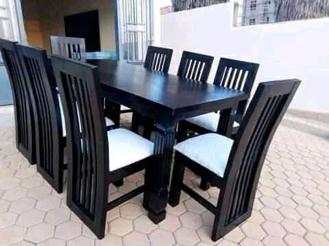 A picture of Dinning