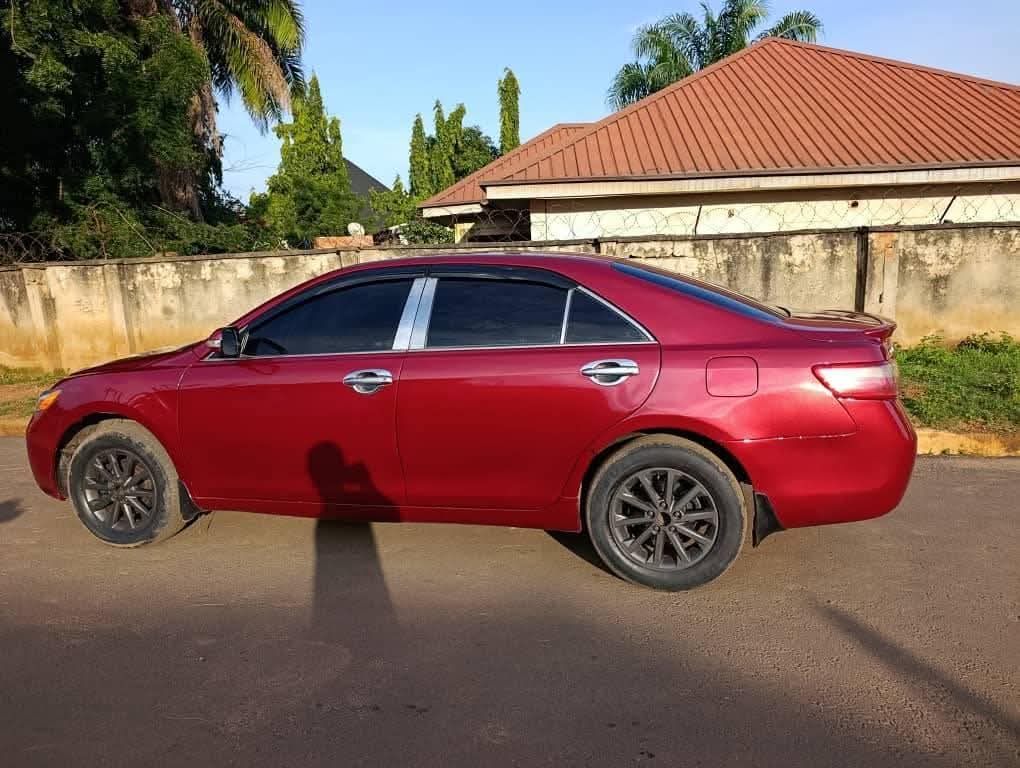 A picture of 2008 Toyota camry