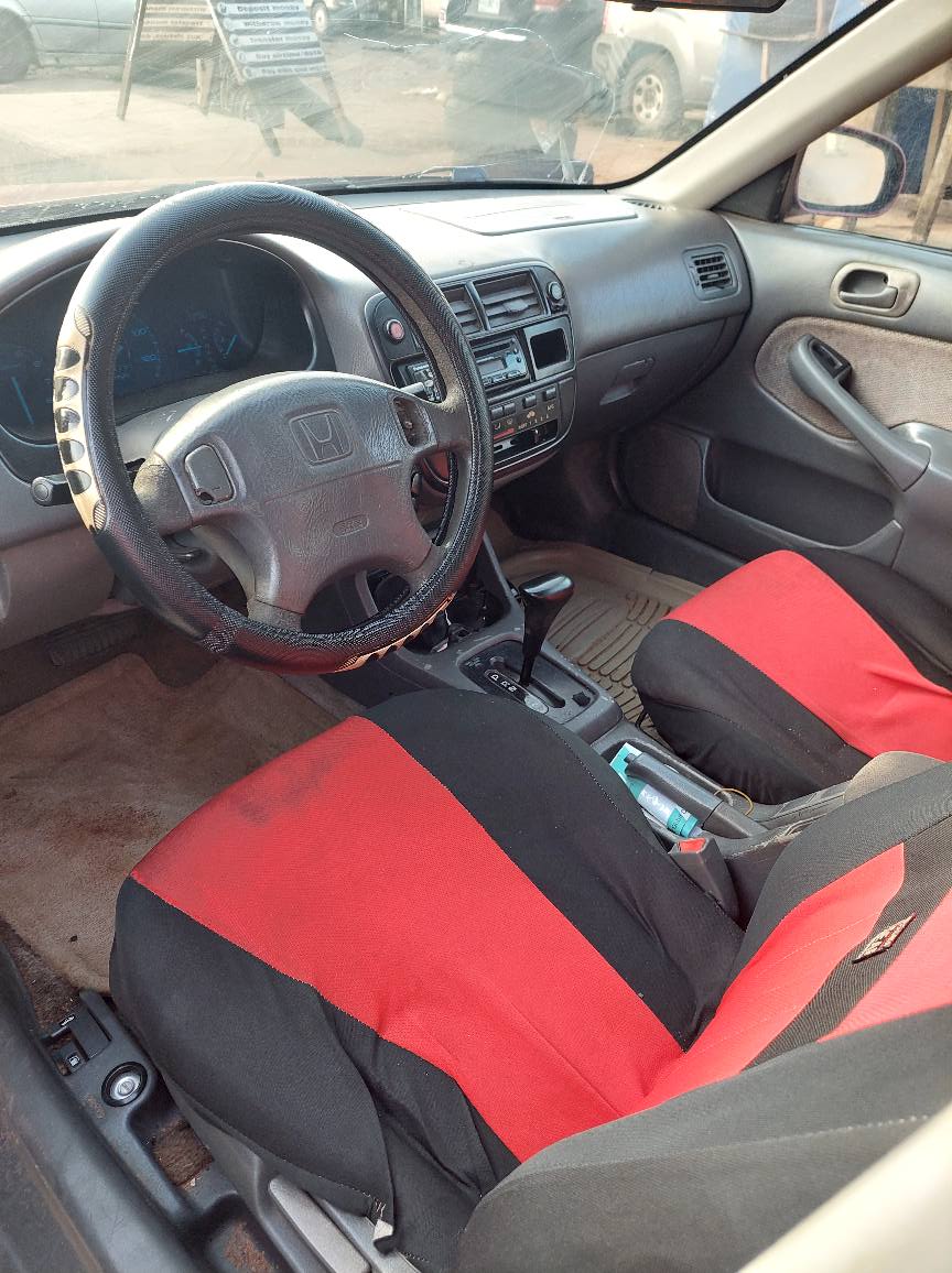 A picture of Neatly used honda civic for sale