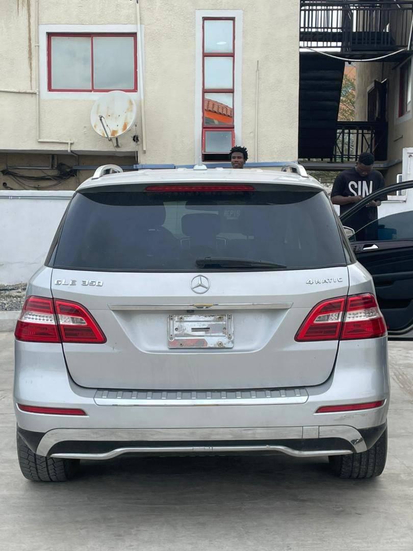 A picture of 2013 Mercedes Benz ml350
