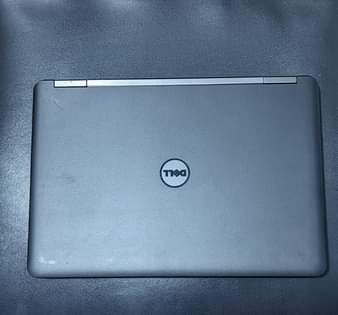 A picture of NAUZA LAPTOP