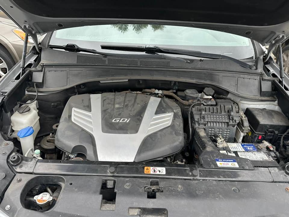 A picture of Hyundai Santa Fe