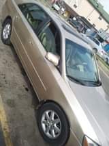 A picture of Toyota Avalon 2004 everything is working ac cooling 1 6m