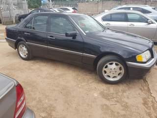 A picture of Mercedes Benz c230
