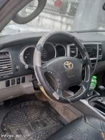 A picture of 2005 Toyota 4runner