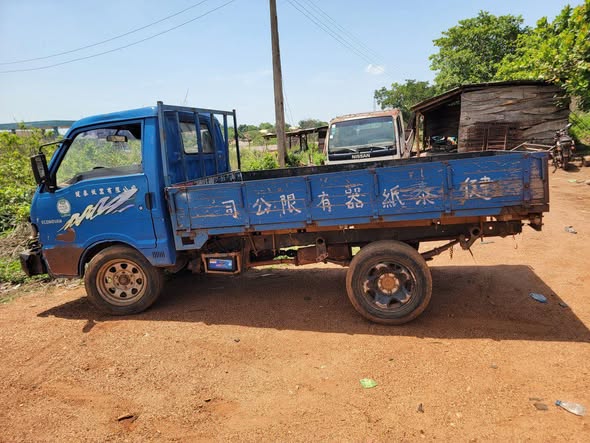 A picture of Ford truck