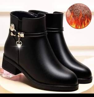 A picture of Women shoes