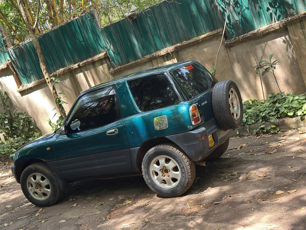 A picture of Rav4 short on sale