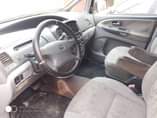 A picture of Toyota previa 06 first body
