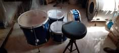 A picture of Q7 drum sets