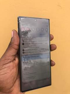 A picture of Samsung note 10